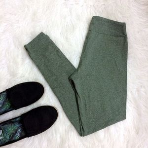 ~ S͓̽O͓̽L͓̽D͓̽ ~ Green lula leggings
